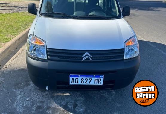 Utilitarios - Citroen BERLINGO HDI OKM PATENTAD 2024 Diesel 0Km - En Venta