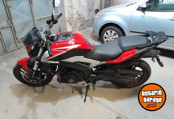 Motos - Bajaj Dominar 250 2023 Nafta 9000Km - En Venta