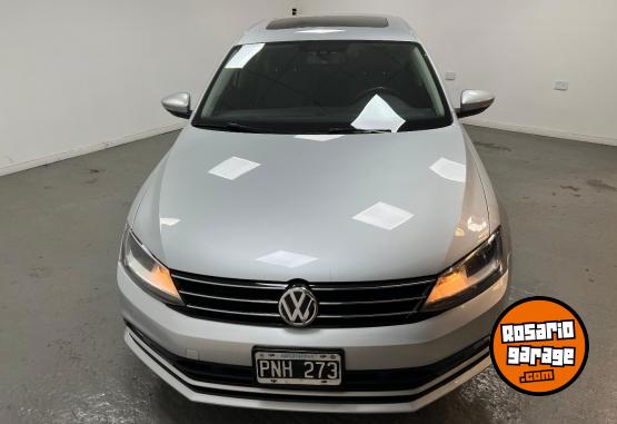 Autos - Volkswagen VENTO 2,5 LUXURY AT 2016 Nafta 124000Km - En Venta