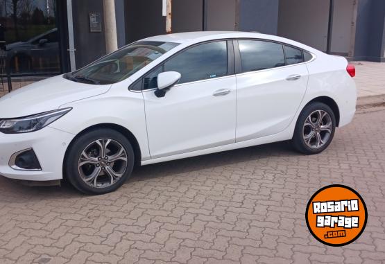 Autos - Chevrolet Cruze Premier 2021 Nafta 98000Km - En Venta