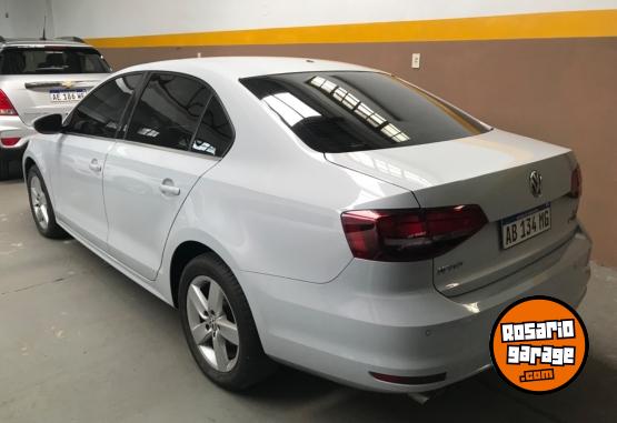 Autos - Volkswagen VENTO HIGHLINE 1.4 T DSG 2017 Nafta  - En Venta