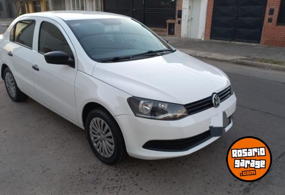 Autos - Volkswagen Voyage 2013 GNC  - En Venta