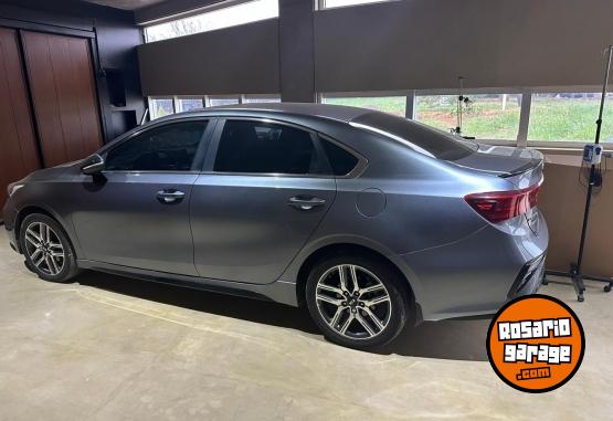 Autos - Kia Cerato gt line 2020 Nafta 41200Km - En Venta