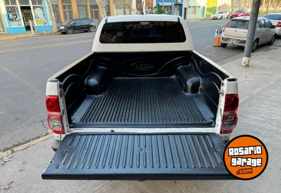 Camionetas - Toyota Hilux 2013 Diesel 210000Km - En Venta