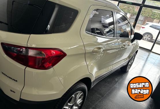 Autos - Ford Ecosport titanium c/GNC 2015 GNC 140000Km - En Venta