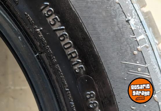 Accesorios para Autos - Cubiertas Michelin Energy 195/60 R15  Impecables, Como Nuevas Gran Oferta! - En Venta