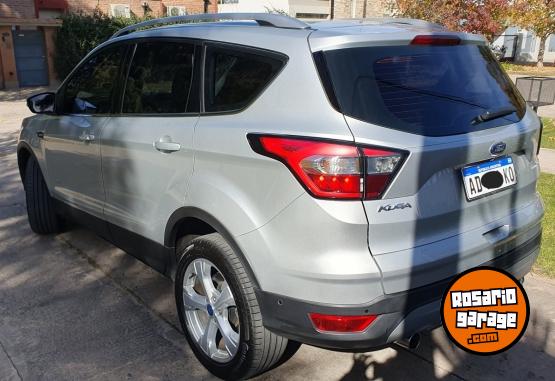 Camionetas - Ford KUGA Titanium 2.0 T 240 c 2019 Nafta 60000Km - En Venta