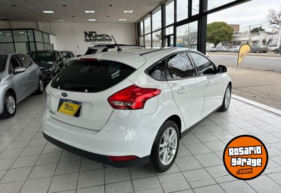 Autos - Ford Focus SE 2019 Nafta 100000Km - En Venta