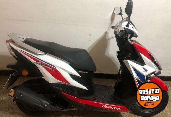 Motos - Honda Elite 2020 Nafta 14867Km - En Venta