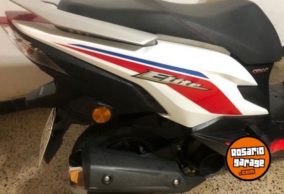 Motos - Honda Elite 2020 Nafta 14867Km - En Venta