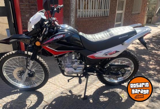 Motos - Motomel Skua 150 2023 Nafta 10400Km - En Venta