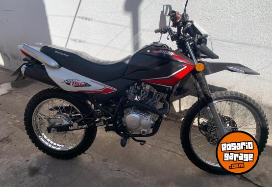 Motos - Motomel Skua 150 2023 Nafta 10400Km - En Venta