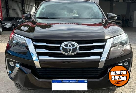 Camionetas - Toyota SW4 , Srx 2019 Diesel 118000Km - En Venta