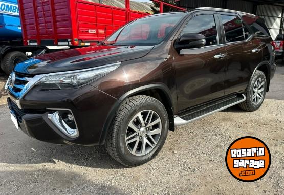 Camionetas - Toyota SW4 , Srx 2019 Diesel 118000Km - En Venta