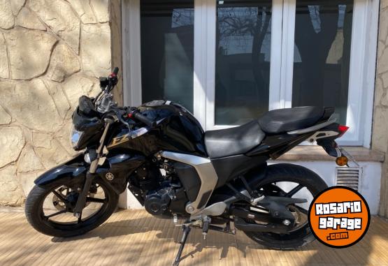 Motos - Yamaha FZ FI 2.0 2015 Nafta 18700Km - En Venta