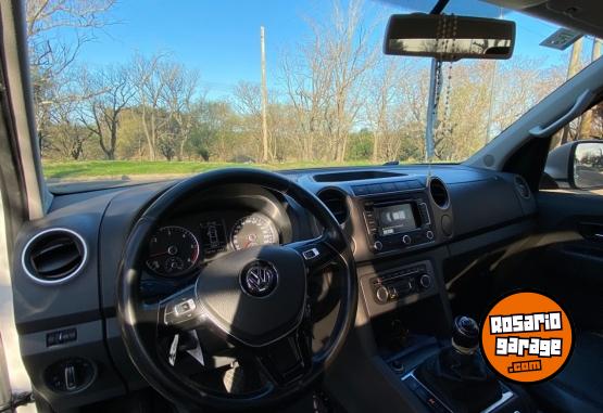 Camionetas - Volkswagen Amarok Higline 2015 Diesel 139000Km - En Venta