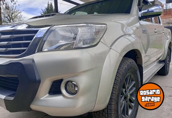 Camionetas - Toyota Hilux 2014 Diesel 183000Km - En Venta