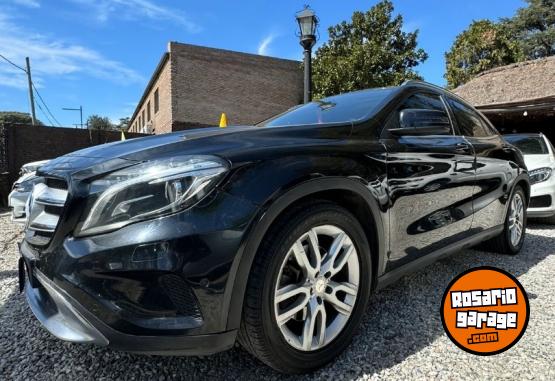 Autos - Mercedes Benz GLA250 AMG 2015 Nafta 178000Km - En Venta