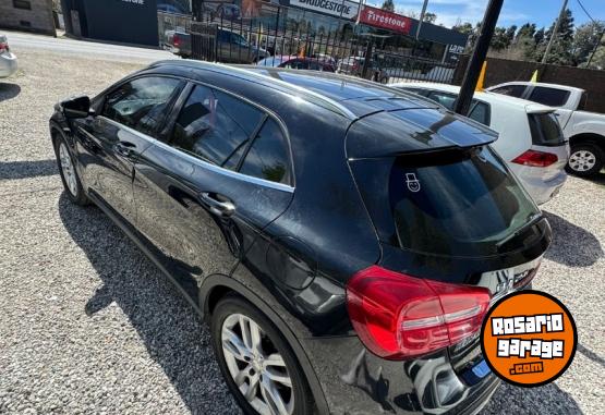 Autos - Mercedes Benz GLA250 AMG 2015 Nafta 178000Km - En Venta