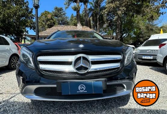 Autos - Mercedes Benz GLA250 AMG 2015 Nafta 178000Km - En Venta