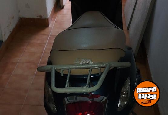 Motos - SYM FIDDLE II 150 2021 Nafta 8400Km - En Venta