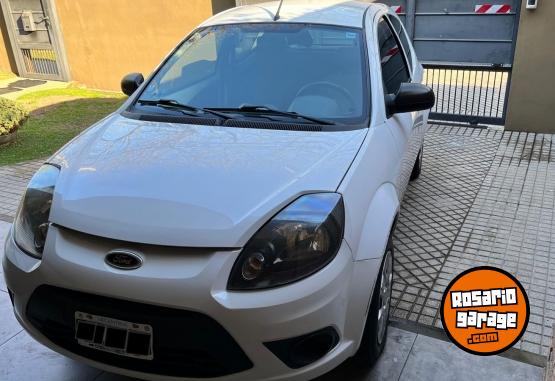 Autos - Ford KA Viral 1.6 2013 Nafta 75000Km - En Venta