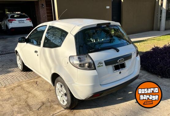 Autos - Ford KA Viral 1.6 2013 Nafta 75000Km - En Venta