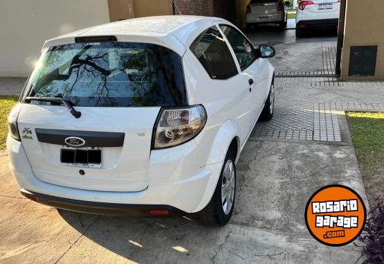 Autos - Ford KA Viral 1.6 2013 Nafta 75000Km - En Venta