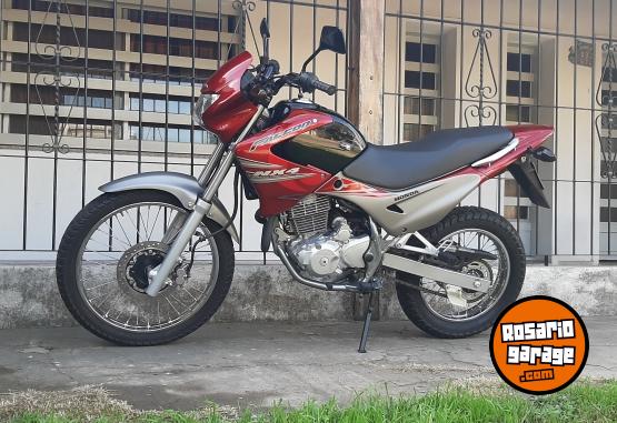 Motos - Honda Falcon 400 2013 Nafta 4500Km - En Venta