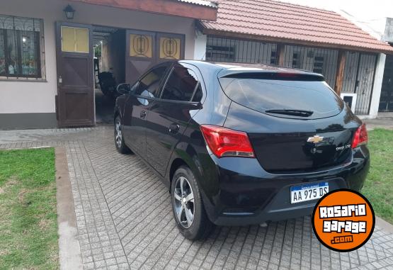 Autos - Chevrolet Onix 2017 Nafta 90000Km - En Venta