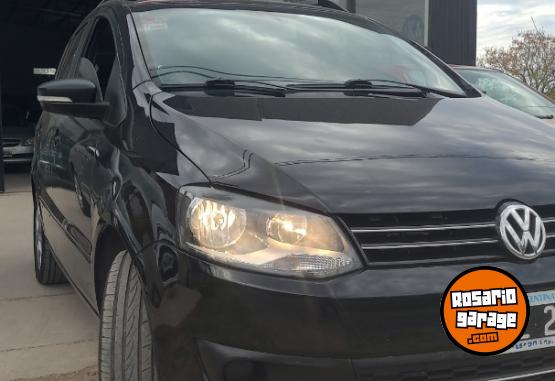 Autos - Volkswagen Highline  tope de gama 2012 GNC  - En Venta