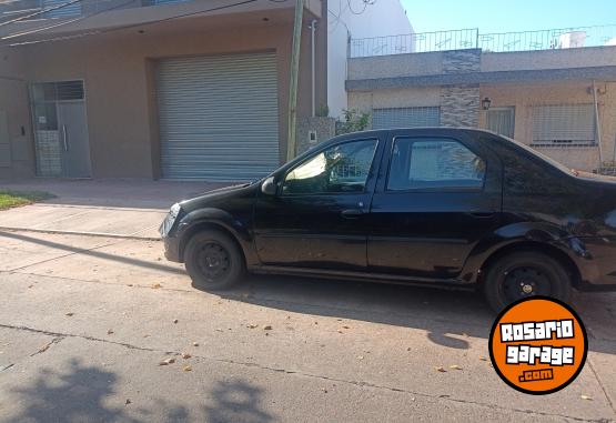 Autos - Renault Logan 2013 GNC 270000Km - En Venta