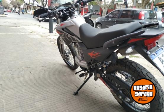 Motos - Motomel Skua 2022 Nafta 6600Km - En Venta