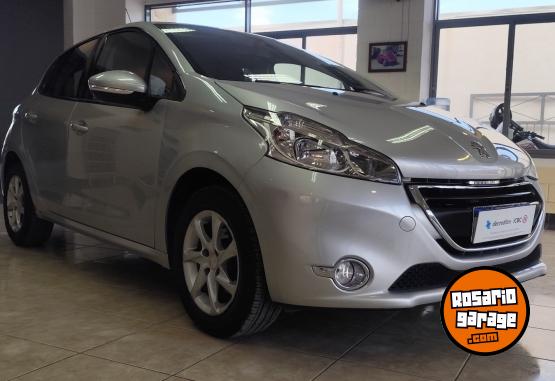 Autos - Peugeot 208 ALLURE TOUCH SCREEN 2016 Nafta 108000Km - En Venta