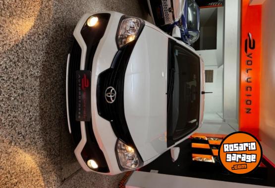 Autos - Toyota Etios 2020 Nafta 60000Km - En Venta