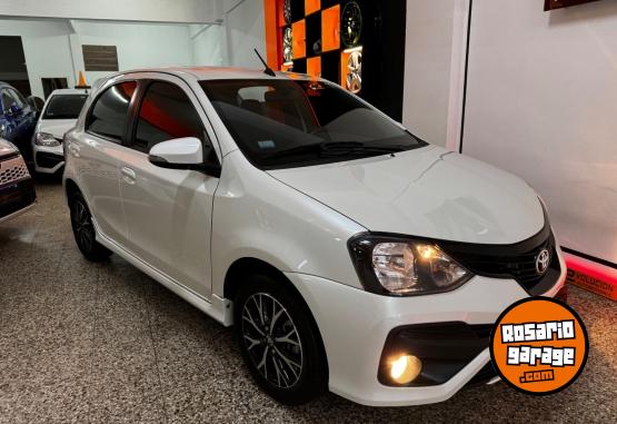 Autos - Toyota Etios 2020 Nafta 60000Km - En Venta