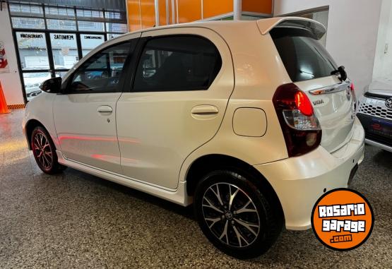 Autos - Toyota Etios 2020 Nafta 60000Km - En Venta