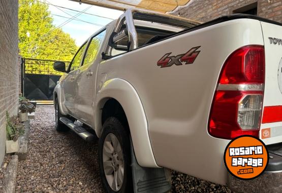 Camionetas - Toyota Hilux 2015 Diesel 190000Km - En Venta