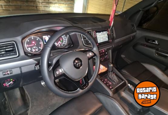 Camionetas - Volkswagen AMAROK EXTREME V6 2023 Diesel 11000Km - En Venta