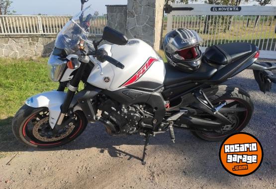 Motos - Yamaha fz1 2012 Nafta 34000Km - En Venta