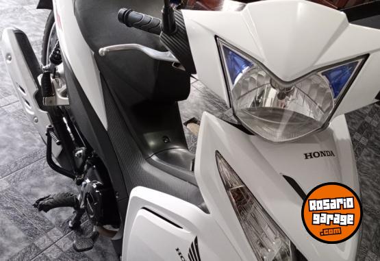 Motos - Honda Wave 2020 Nafta 6600Km - En Venta