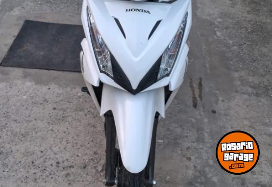 Motos - Honda 110 s cd 2023 Nafta 4000Km - En Venta