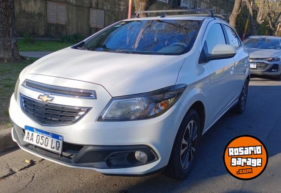 Autos - Chevrolet Onix 2016 Nafta 219000Km - En Venta