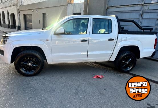 Camionetas - Volkswagen Amarok 2016 Diesel 128000Km - En Venta