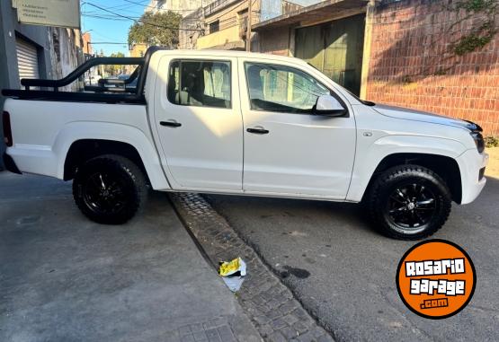 Camionetas - Volkswagen Amarok 2016 Diesel 128000Km - En Venta