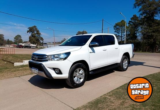 Camionetas - Toyota Hilux DC SRV 2.8 TDI MT 2018 Diesel 109300Km - En Venta