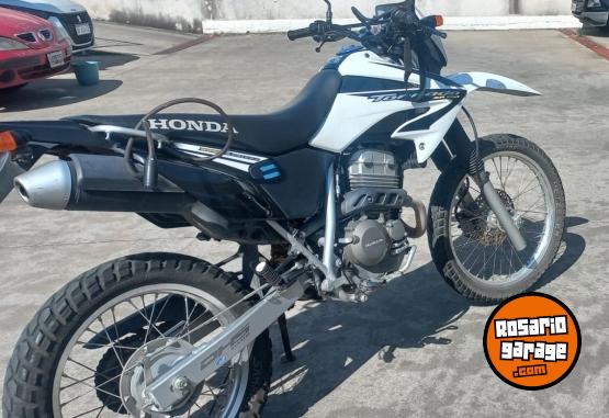 Motos - Honda XR 250 Tornado 2013 Nafta 13600Km - En Venta