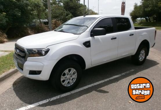 Camionetas - Ford Ford ranger 1ra mano perm 2017 Diesel 72000Km - En Venta