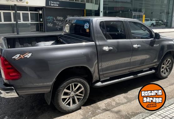 Camionetas - Toyota Hilux 2017 Diesel 230000Km - En Venta