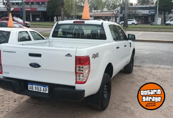 Camionetas - Ford Xl safety 2017 Diesel 92000Km - En Venta